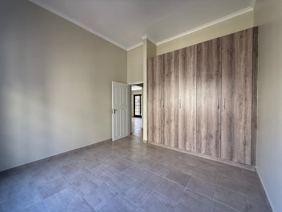 3 Bedroom Property for Sale in Waterval East North West